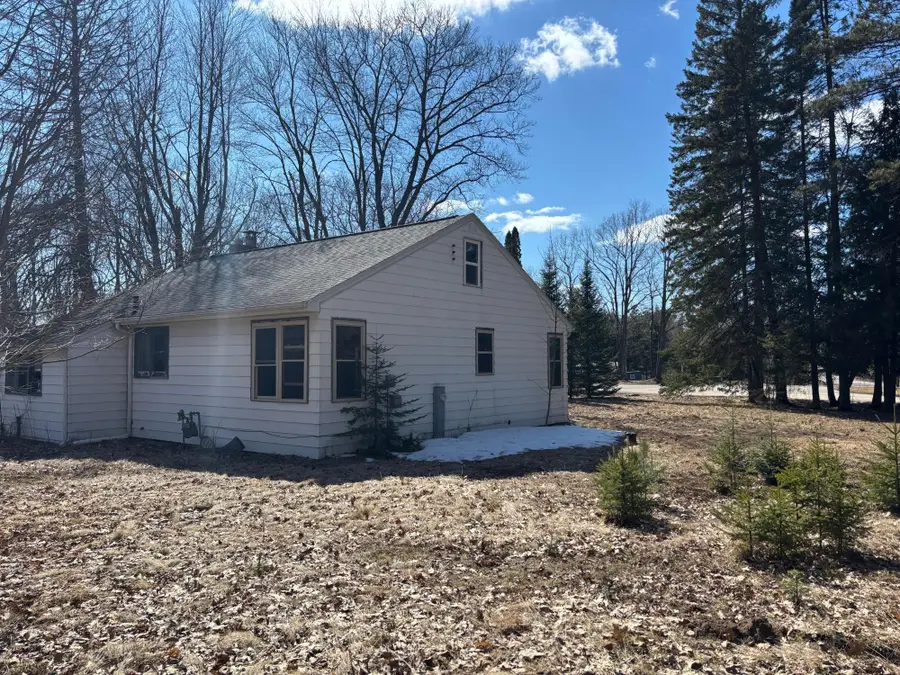 2846 Crescent Rd, Rhinelander, WI 54501 - #2