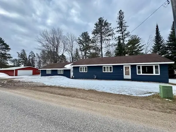 4515 Chain O Lakes Rd #7, Eagle River, WI 54521