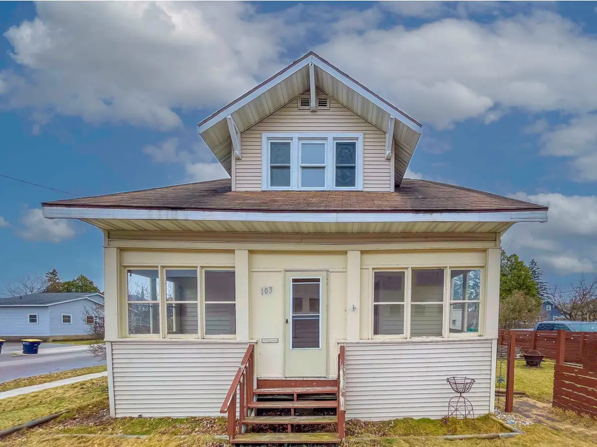 103 Kemp St W, Rhinelander, WI 54501 - #1