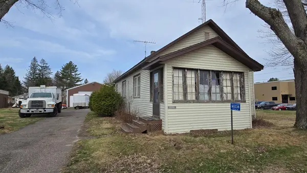 N11238 Antigo St, Elcho, WI 54428