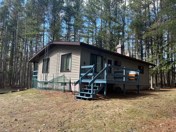 1975 Croker Rd, Eagle River, WI 54521