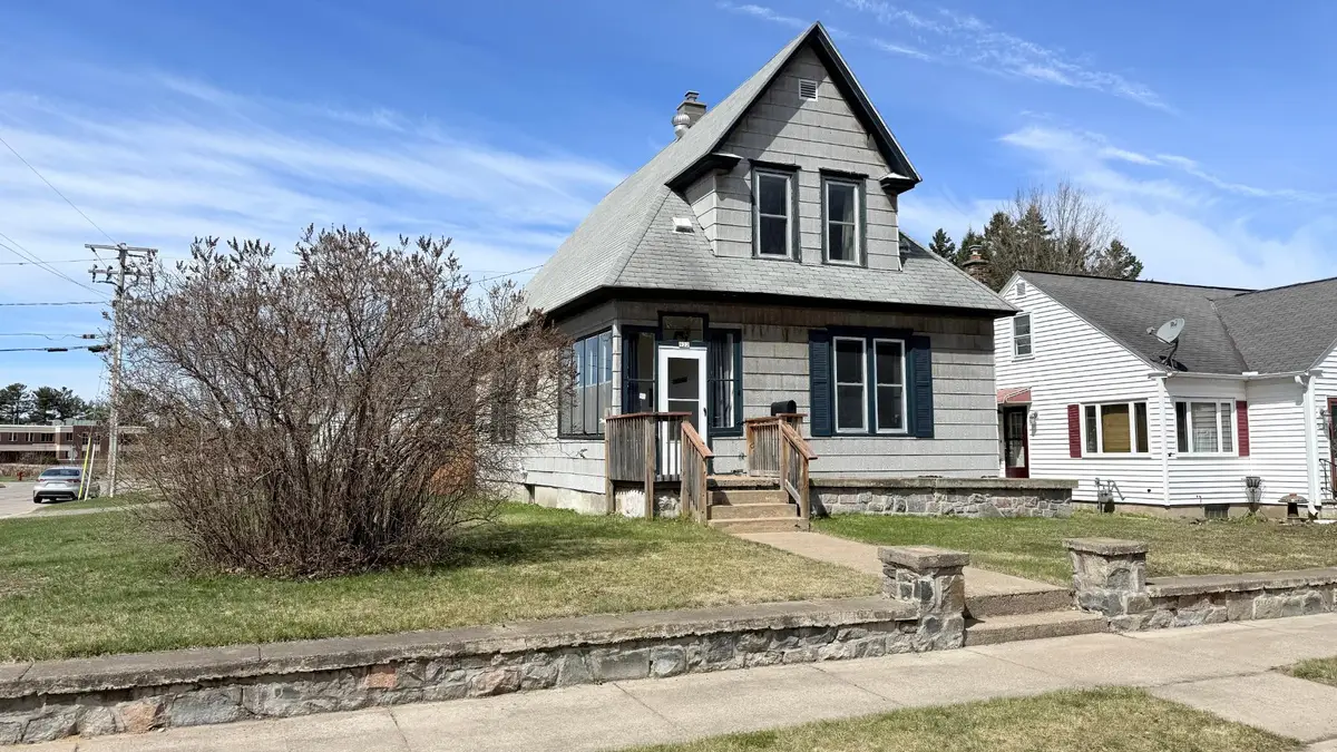 922 Randall Ave, Rhinelander, WI 54501 - #1
