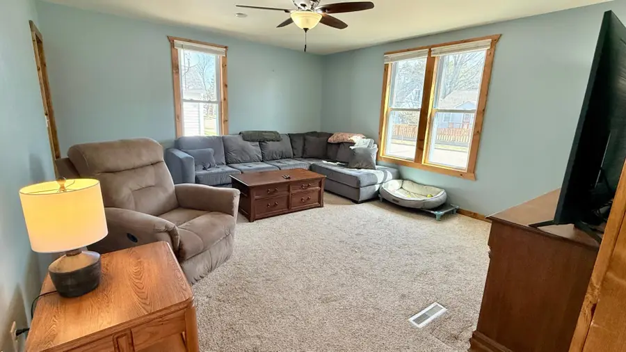 922 Randall Ave, Rhinelander, WI 54501 - #3