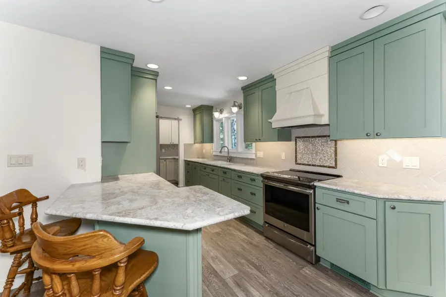 1174 Zeman Rd, Eagle River, WI 54521 - #3