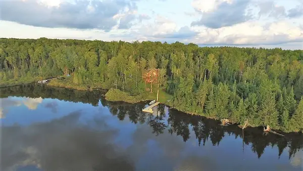 8785-91 Setting Sun Blv, Lac du Flambeau, WI 54538