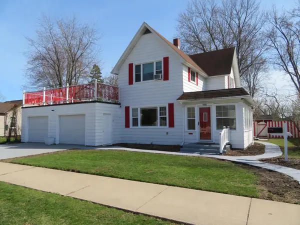 1605 7th St E #2, Merrill, WI 54452