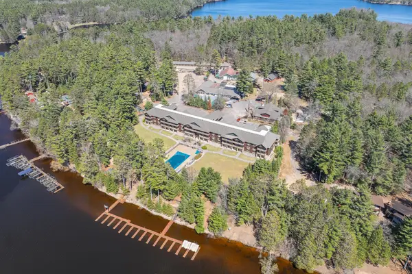 3958 Eagle Waters Rd #203/213, Eagle River, WI 54521