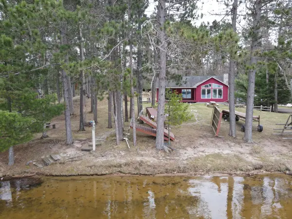 1066 Cedaroma Dr, St Germain, WI 54558