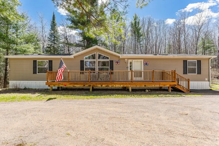 9803 Clearview Ct, Hazelhurst, WI 54531 - #2
