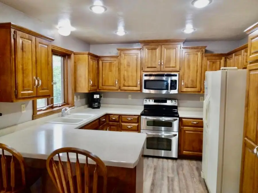 16279 Crestview Dr, Mountain, WI 54149 - #2