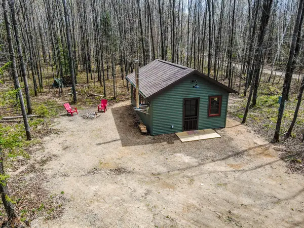 7552 Tee Lake Rd, Crandon, WI 54520