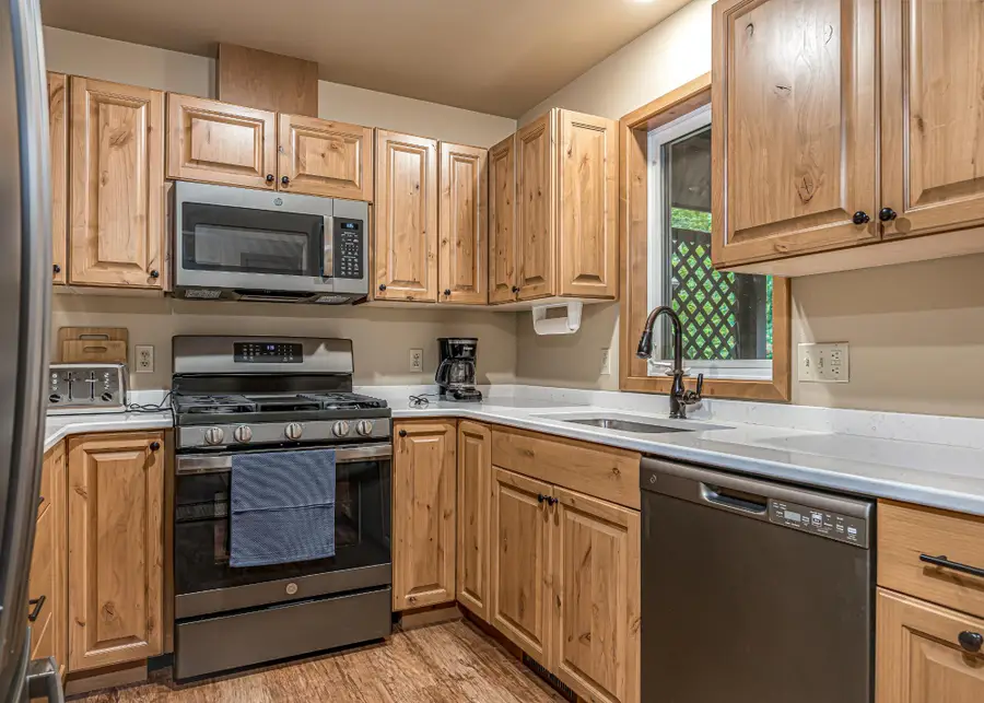 8593 Dr Pink Dr, Minocqua, WI 54548 - #2
