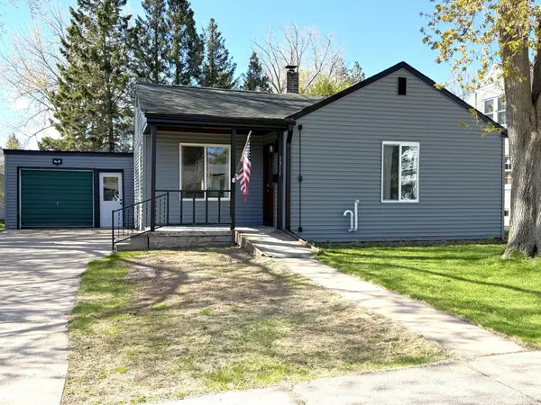 1311 4th Ave, Antigo, WI 54409