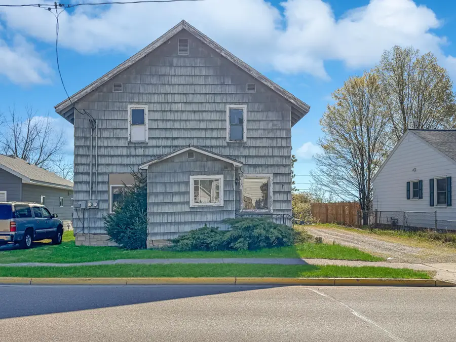 628 Thayer St, Rhinelander, WI 54501 - #3