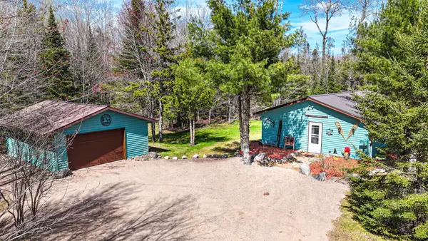 13730 Greenstone Dr, Winchester, WI 54557