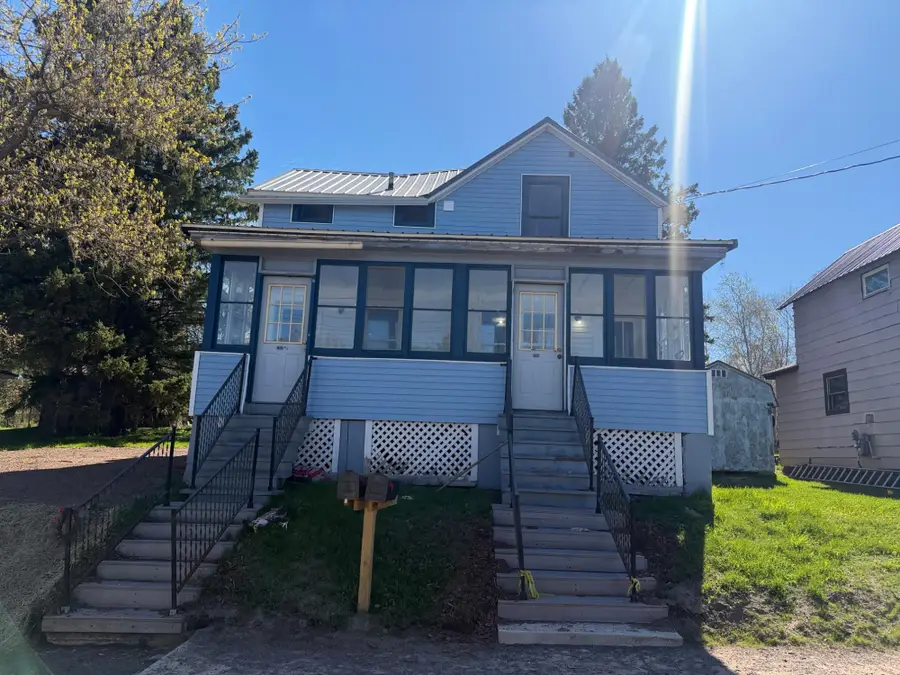 208 Greenbush St, Ironwood, MI 49938 - #2