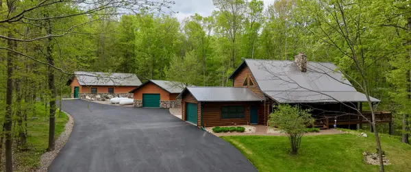 W1006 Neuwirth Rd, Gleason, WI 54435