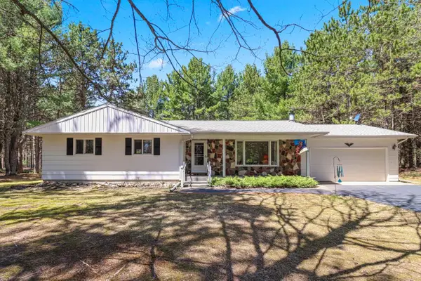 7519 Island View Rd, Three Lakes, WI 54562