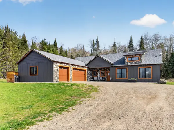3863 Quiet Pines Tr, Eagle River, WI 54519