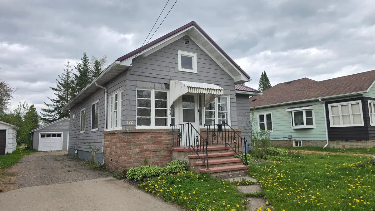 722 Cherry St, Antigo, WI 54409 - #1