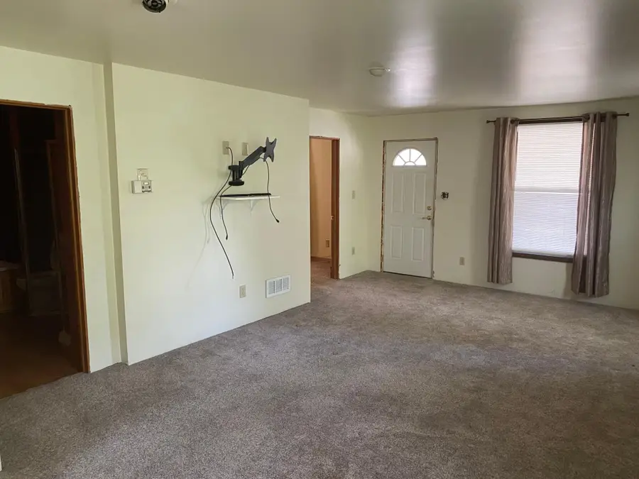 921 Dorr Ave, Rhinelander, WI 54501 - #3