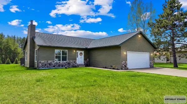 10341 South Rd, Tomahawk, WI 54487