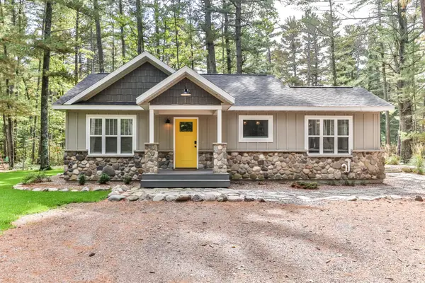 12885 Helms Ln, Manitowish Waters, WI 54545