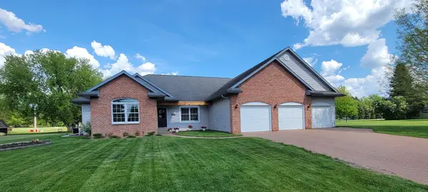 635 Laurisa Ln, Antigo, WI 54409