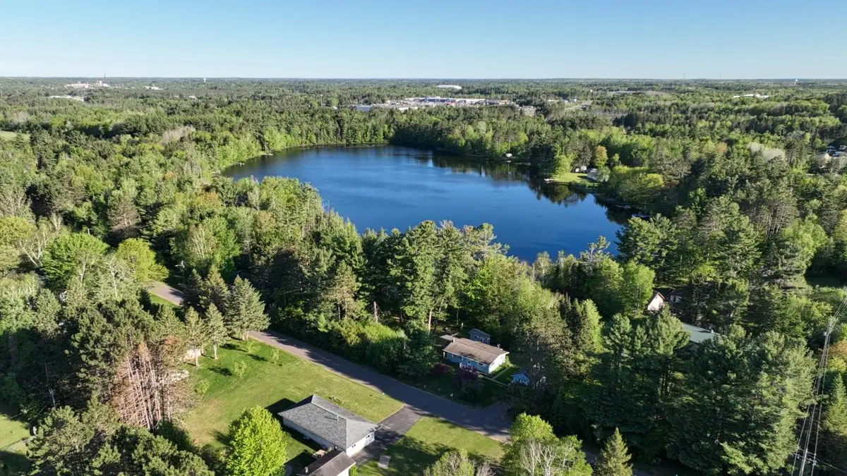 4712 Barbara St, Rhinelander, WI 54501 - #1