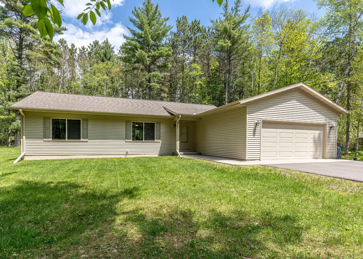 7440 Trailwood Dr, Minocqua, WI 54548 - #1