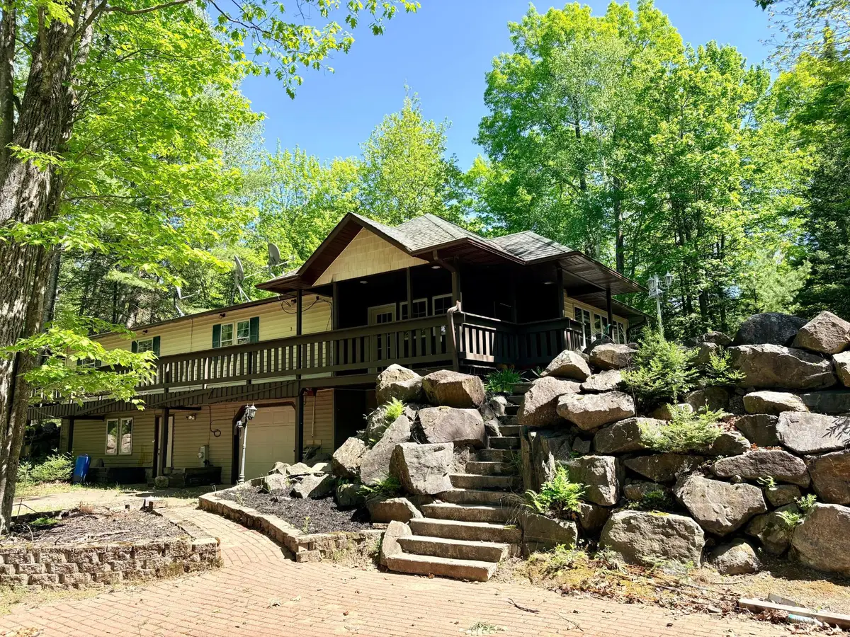 6187 Journeys End Rd, Rhinelander, WI 54501 - #1
