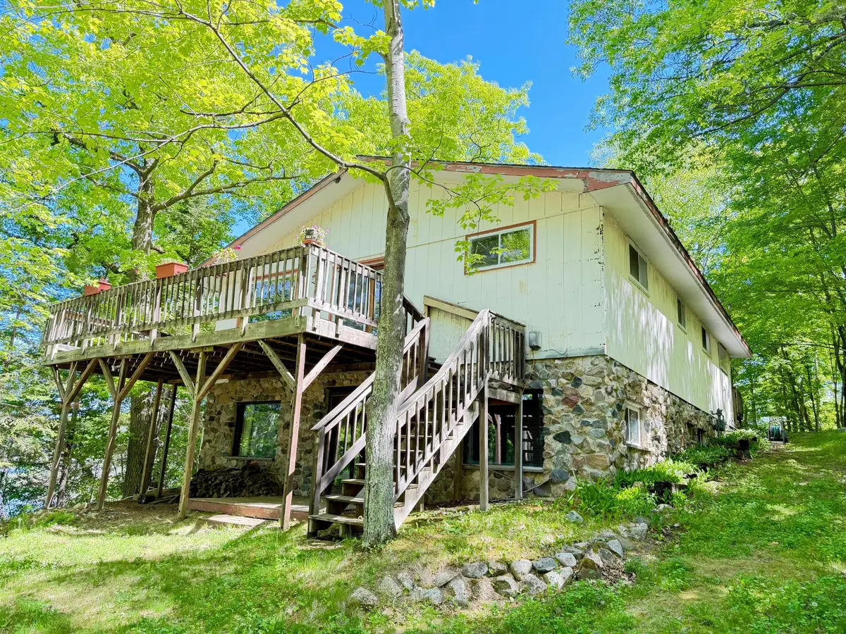 3141 Washburn Lake Rd, Rhinelander, WI 54501 - #1