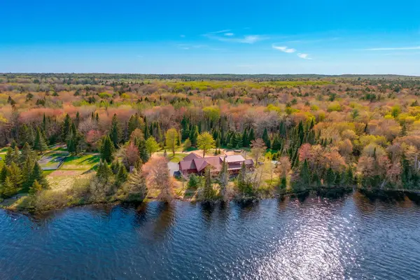 N2862 Forest Rd 6320, Watersmeet, MI 49969