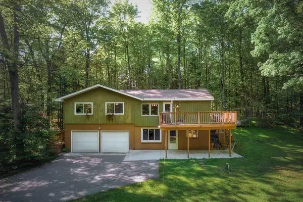 8162 Getaway Ln, Harshaw, WI 54529
