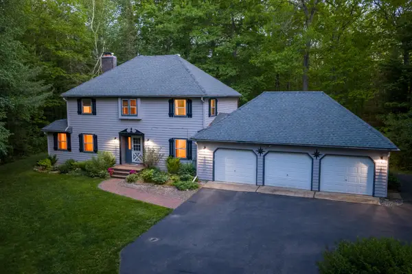 7211 Woodcrest Cr, Rhinelander, WI 54501