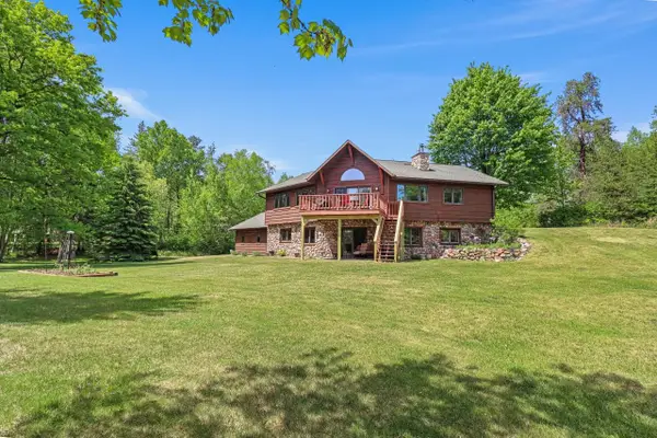 11303 Killarney Bay Dr, Tomahawk, WI 54487