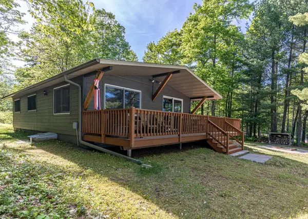 7040 Poplar Rd, Lake Tomahawk, WI 54539
