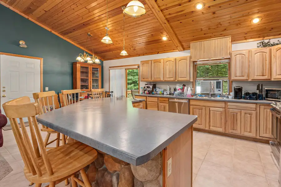11196 Blue Lake Rd, Minocqua, WI 54548 - #3