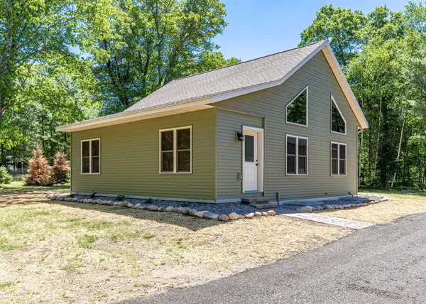 10815 Gehrke Ln, Woodruff, WI 54568