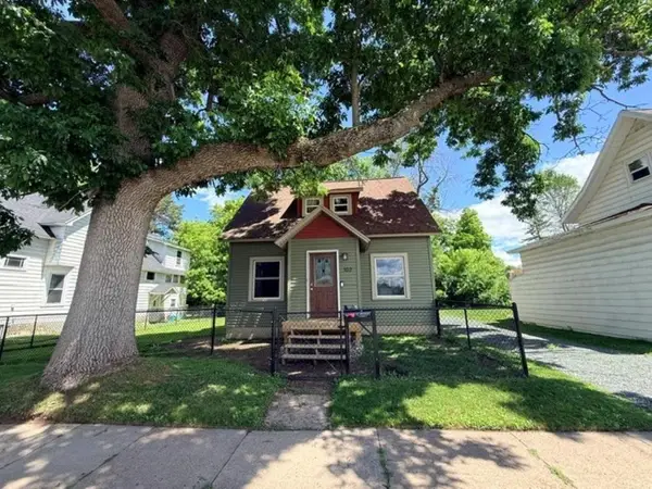 103 Hendricks St, Merrill, WI 54452