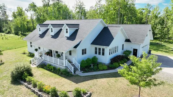 851 Hwy 8, Armstrong Creek, WI 54103