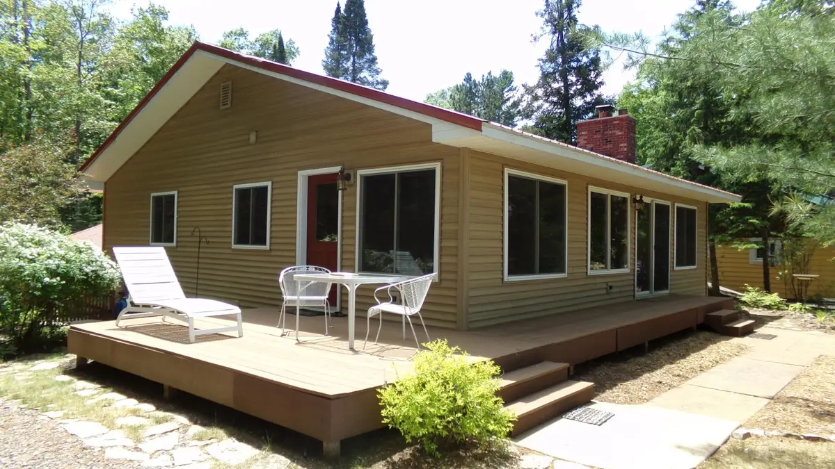 12385 Oak Ln, Crivitz, WI 54114 - #1