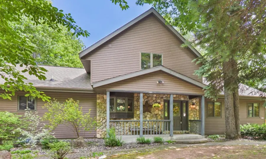 8615 Musky Point Rd, Tomahawk, WI 54487 - #2