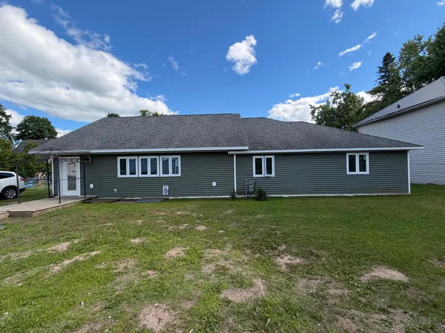201 3rd St W, Crandon, WI 54520 - #3