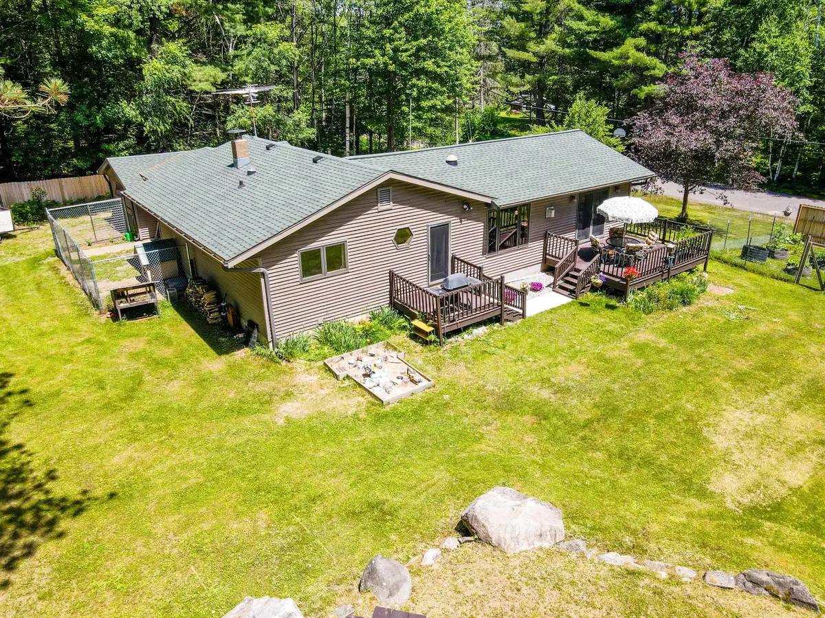 3787 Mclaughlin Dr, Rhinelander, WI 54501 - #1