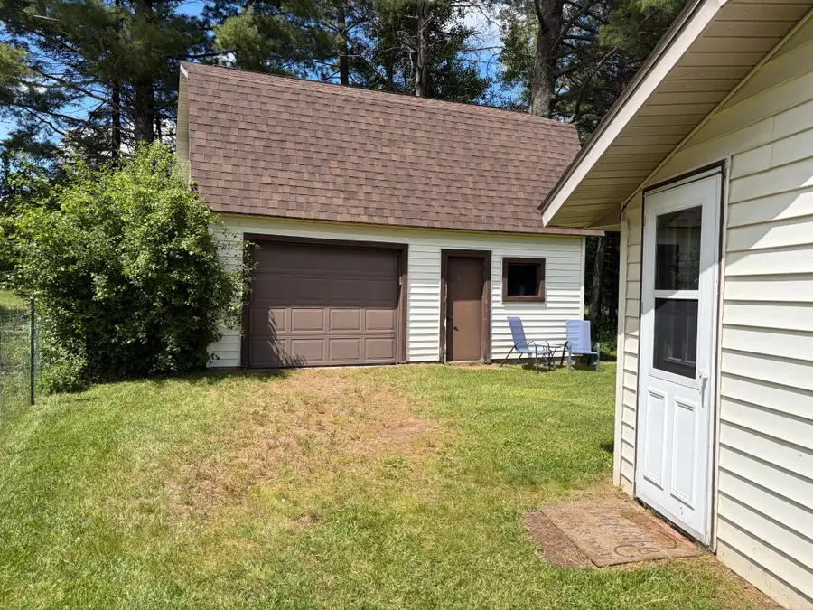 311 Illinois St, Eagle River, WI 54521 - #2
