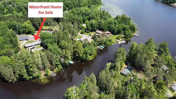 4027 Chipmunk Ln, Rhinelander, WI 54501