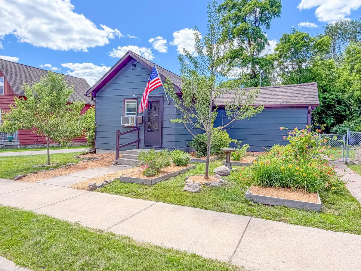 684 Beebe St, Phillips, WI 54555 - #1