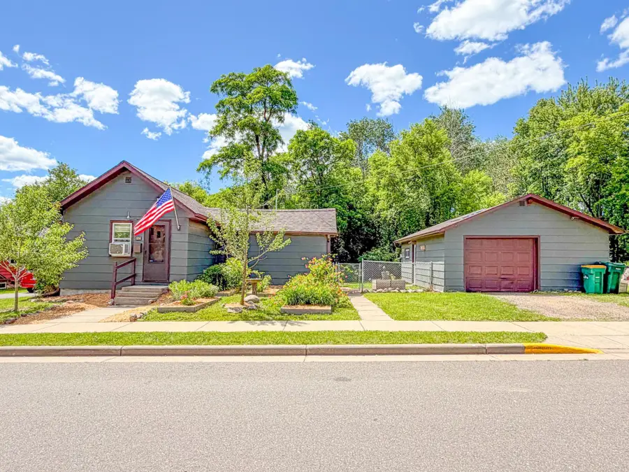 684 Beebe St, Phillips, WI 54555 - #2