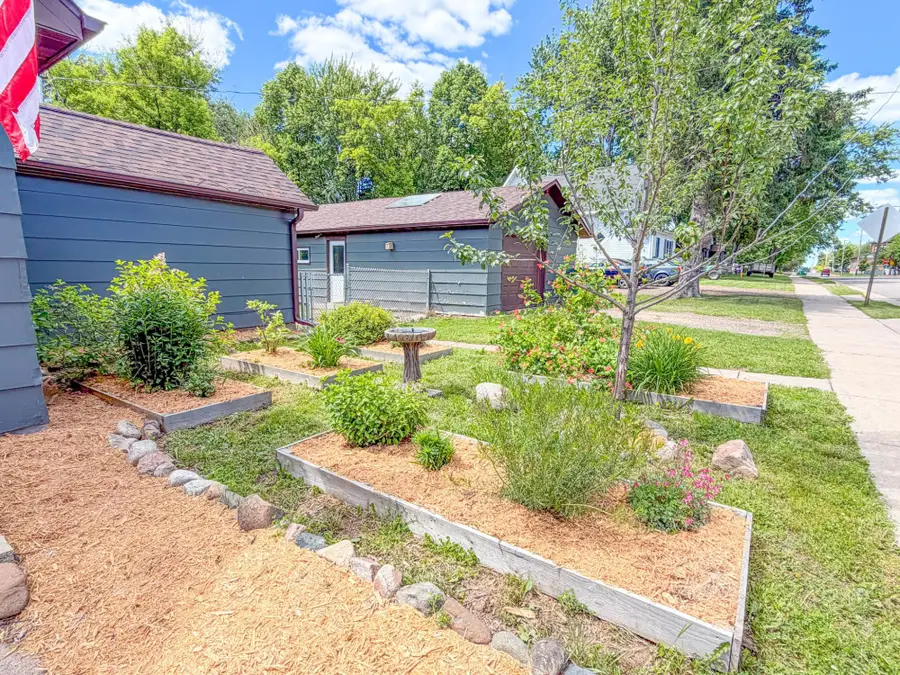 684 Beebe St, Phillips, WI 54555 - #3